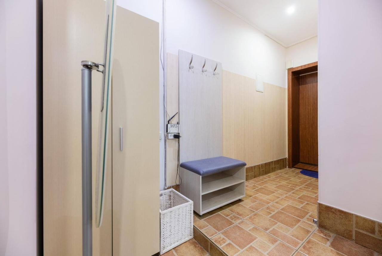 На Палаце Спорта Apartment Kiev Ngoại thất bức ảnh