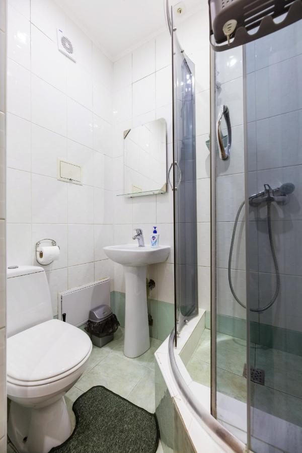 На Палаце Спорта Apartment Kiev Ngoại thất bức ảnh