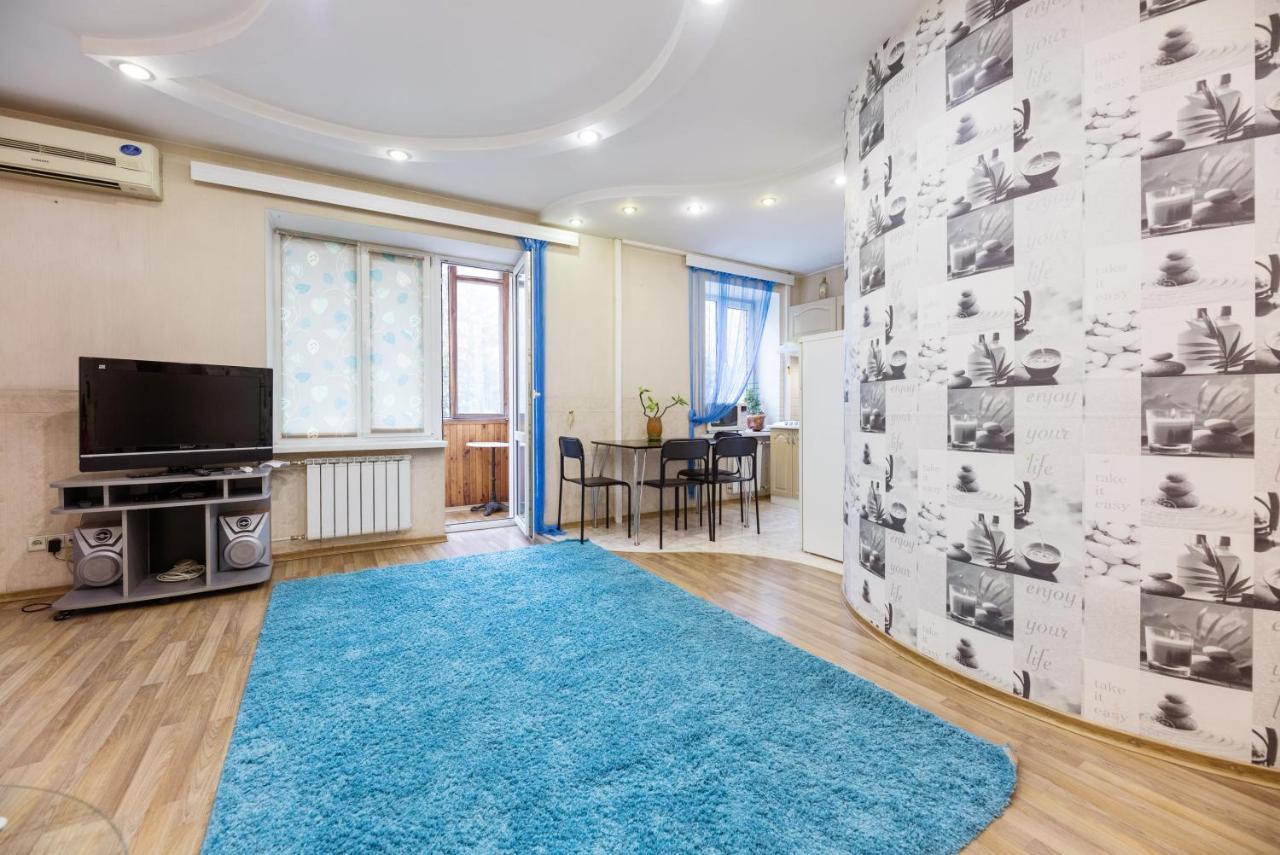 На Палаце Спорта Apartment Kiev Ngoại thất bức ảnh
